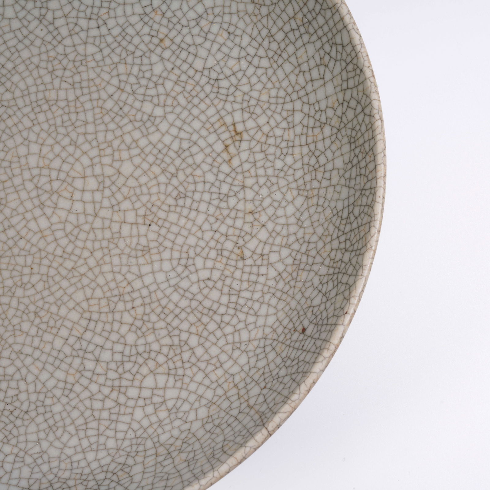 A LARGE GE WARE DISH - 5