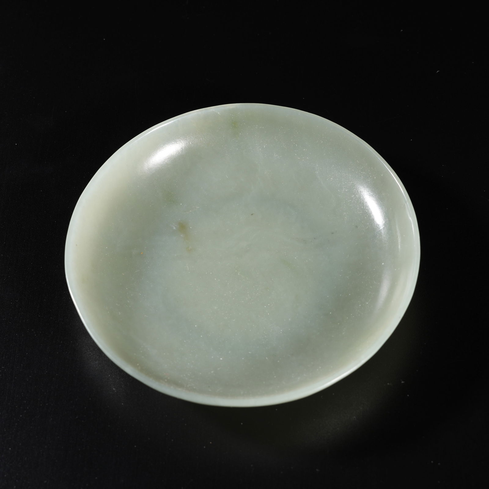 A HETIAN JADE CARVED BASIN (1 of 8)