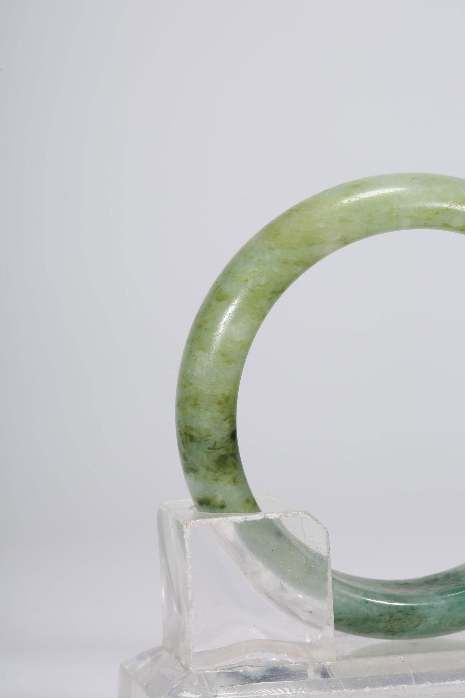 A JADEITE BANGLE - 2