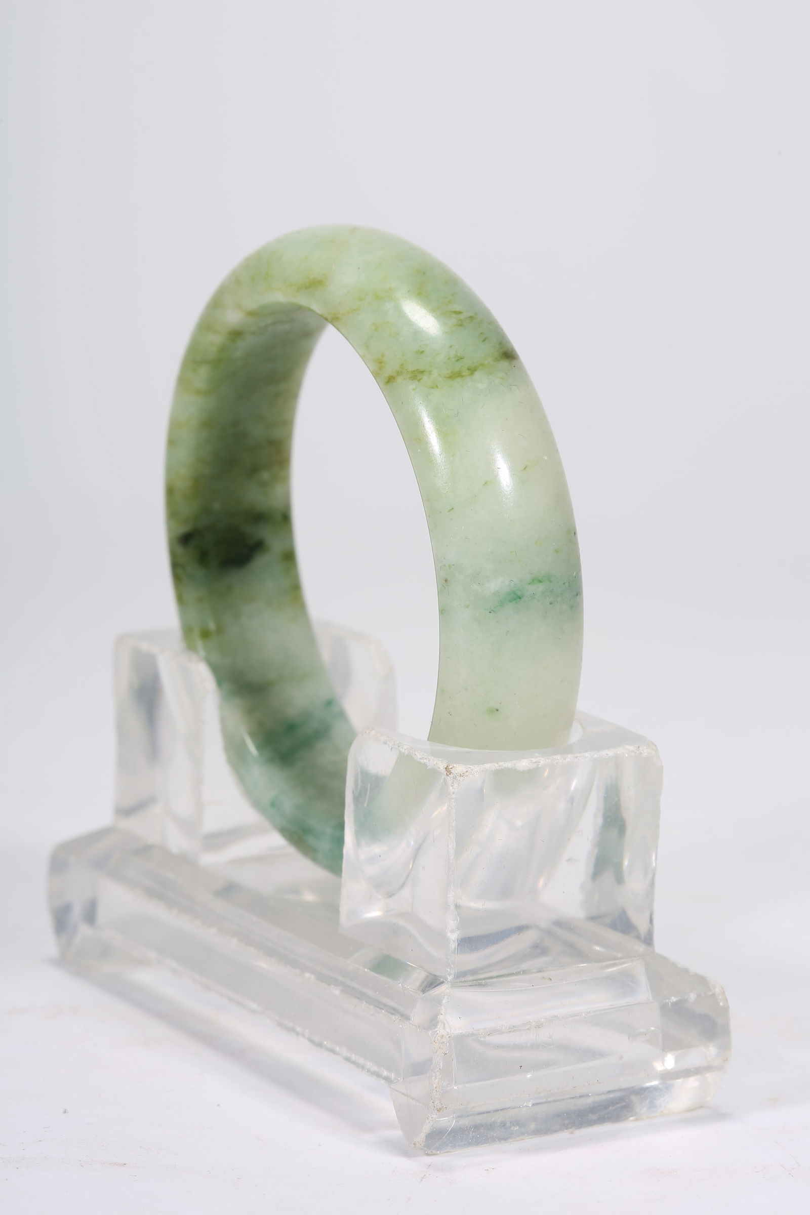 A JADEITE BANGLE - 6