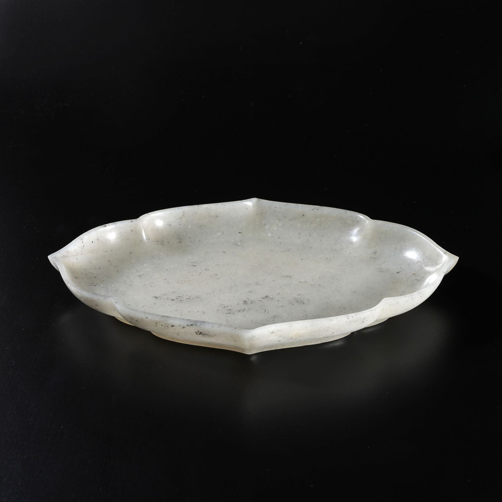 A HETIAN JADE CARVED BASIN (1 of 10)