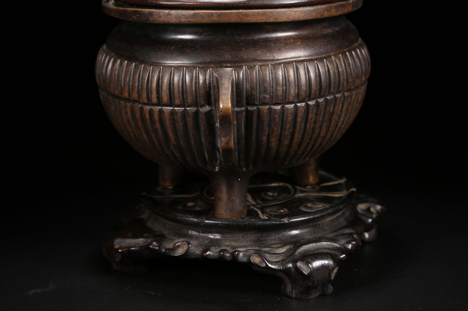 A BRONZE CENSER - 3