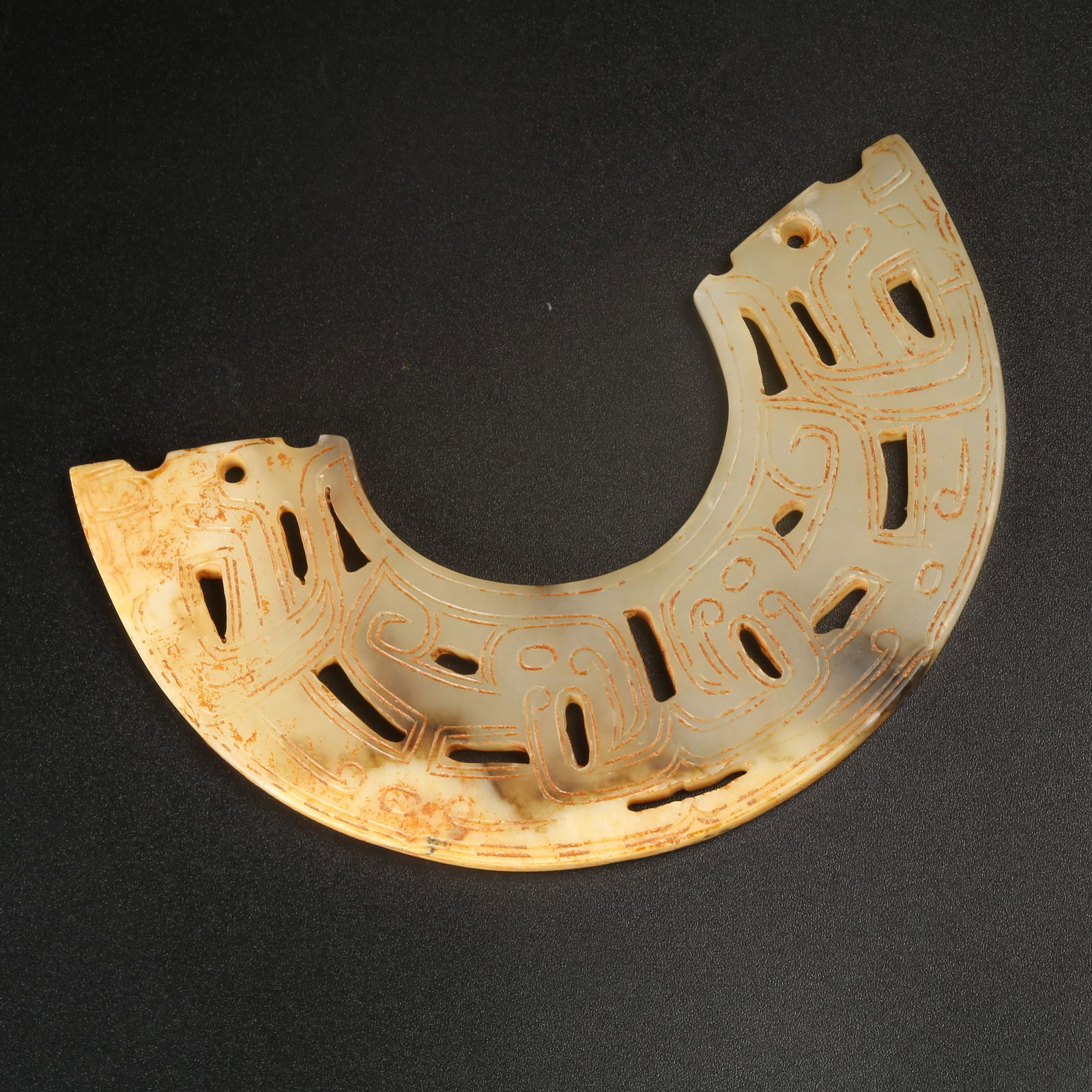 A ARCHAIC JADE HUANG: Archaic Jade Huang