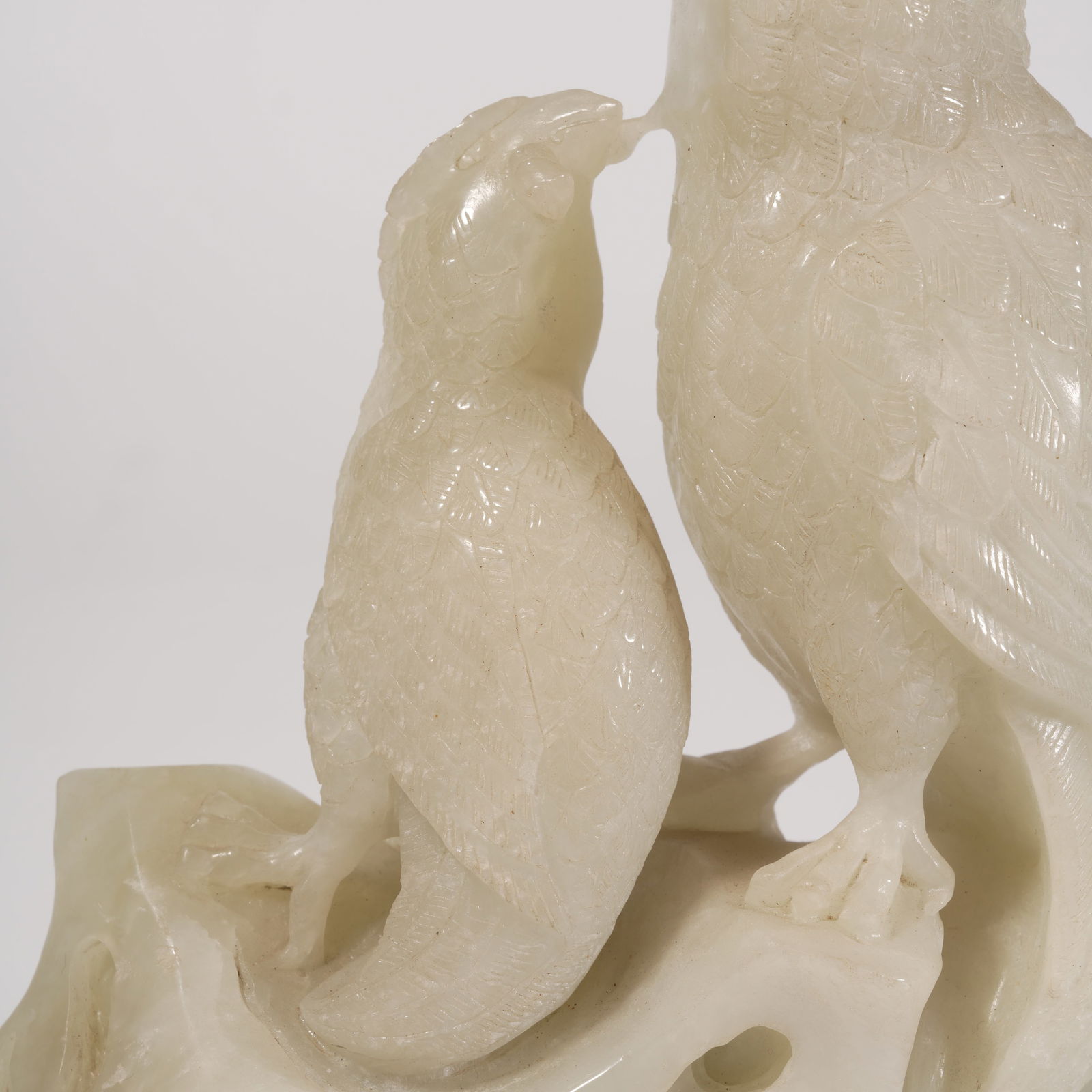 A HETIAN JADE EAGLE FIGURINE - 5