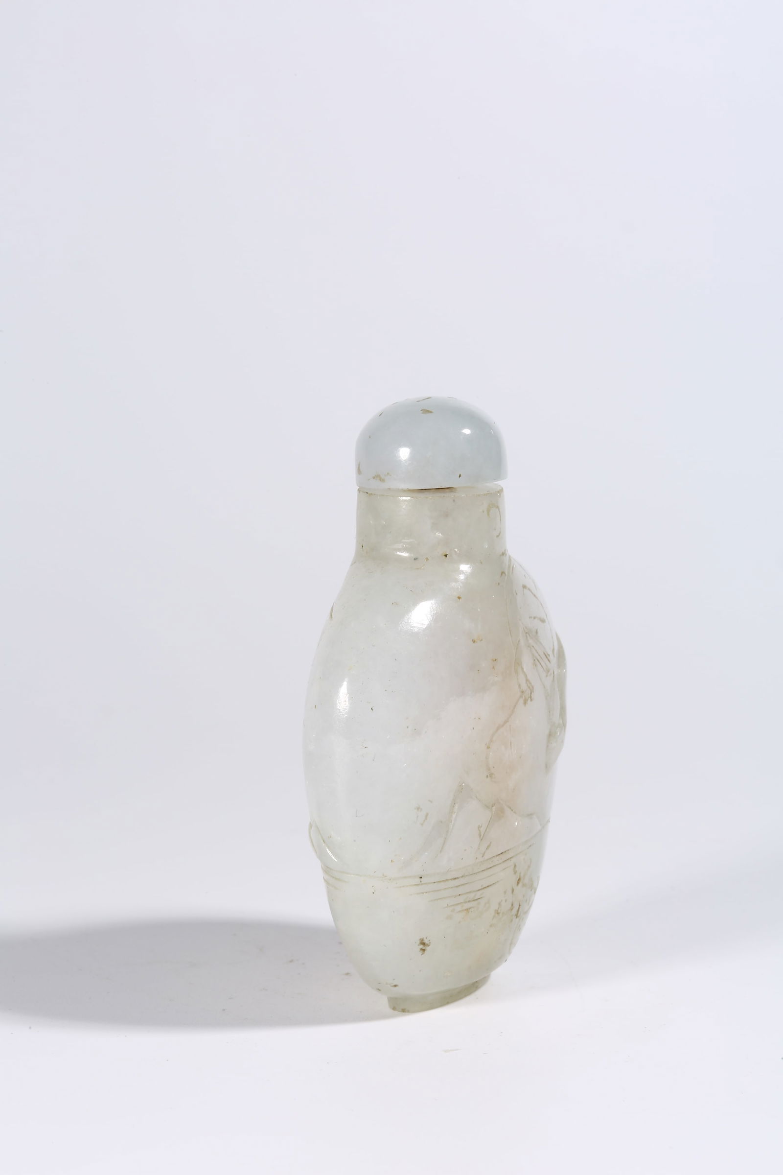 A JADEITE SNUFF BOTTLE - 4