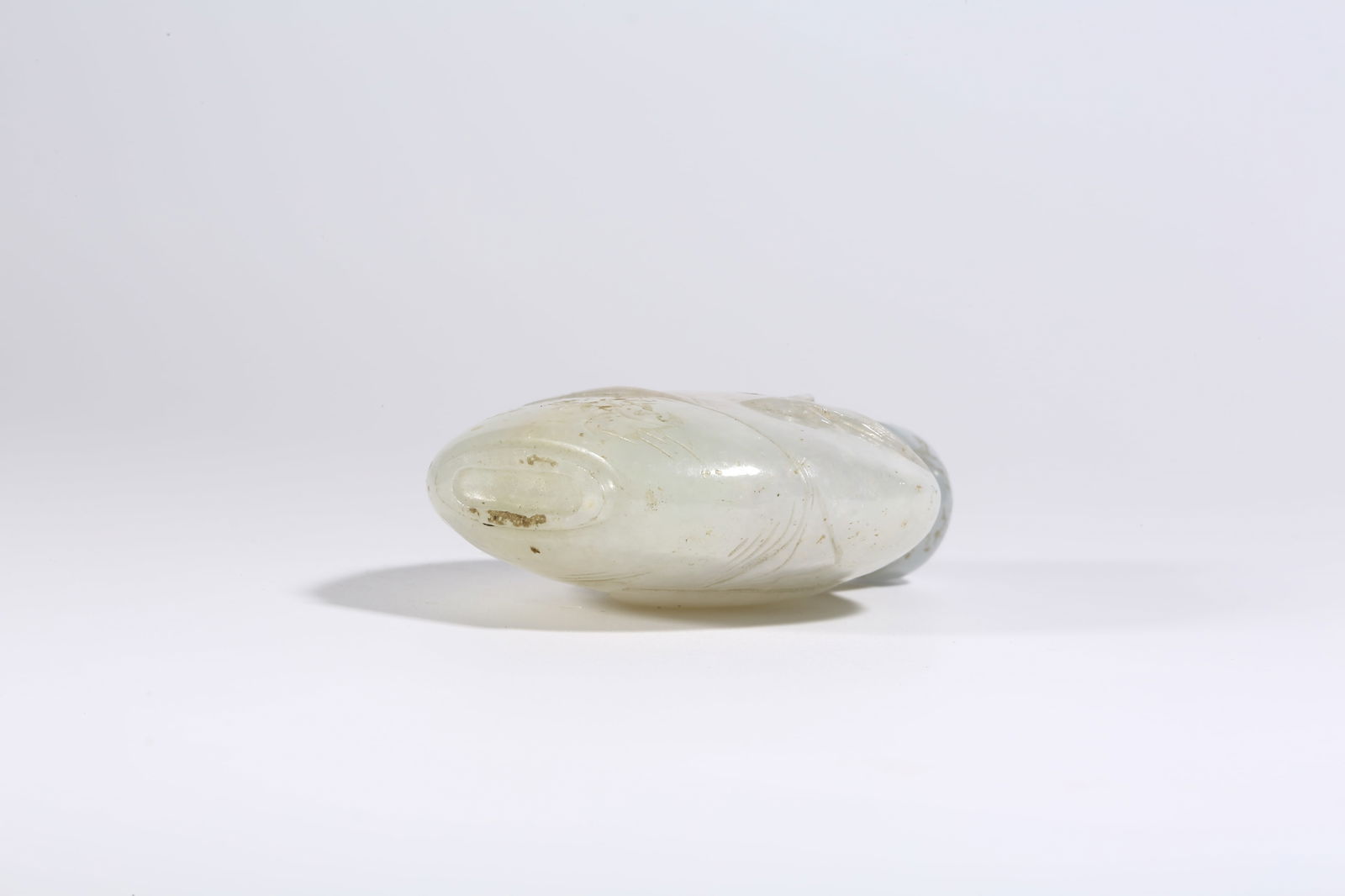 A JADEITE SNUFF BOTTLE - 8