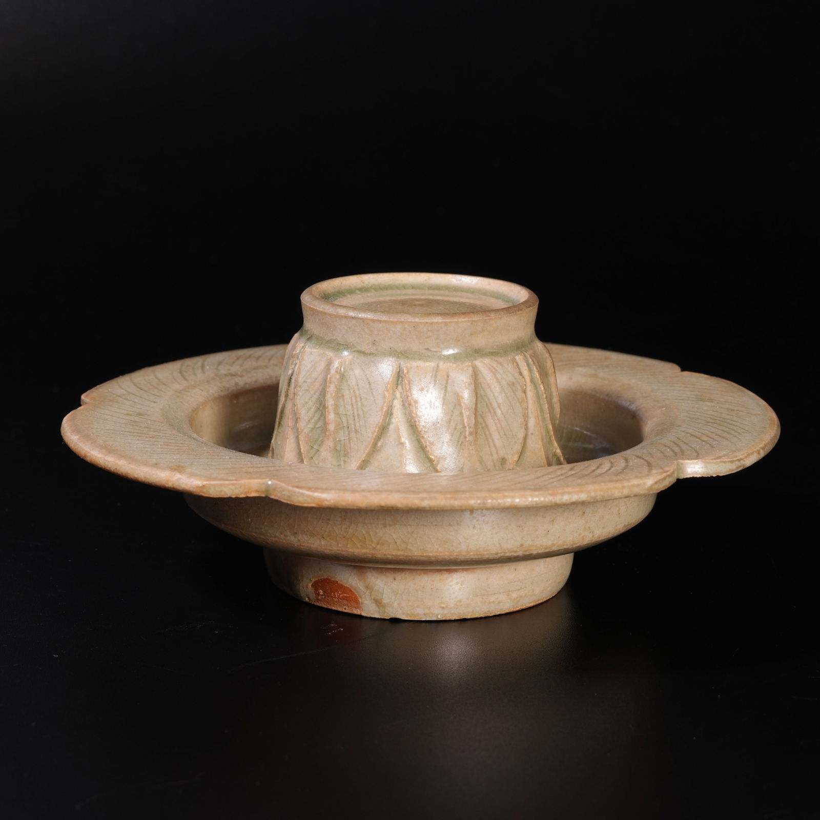 A YAOZHOU KILN TEA BOWL: Yaozhou Kiln Tea Bowl