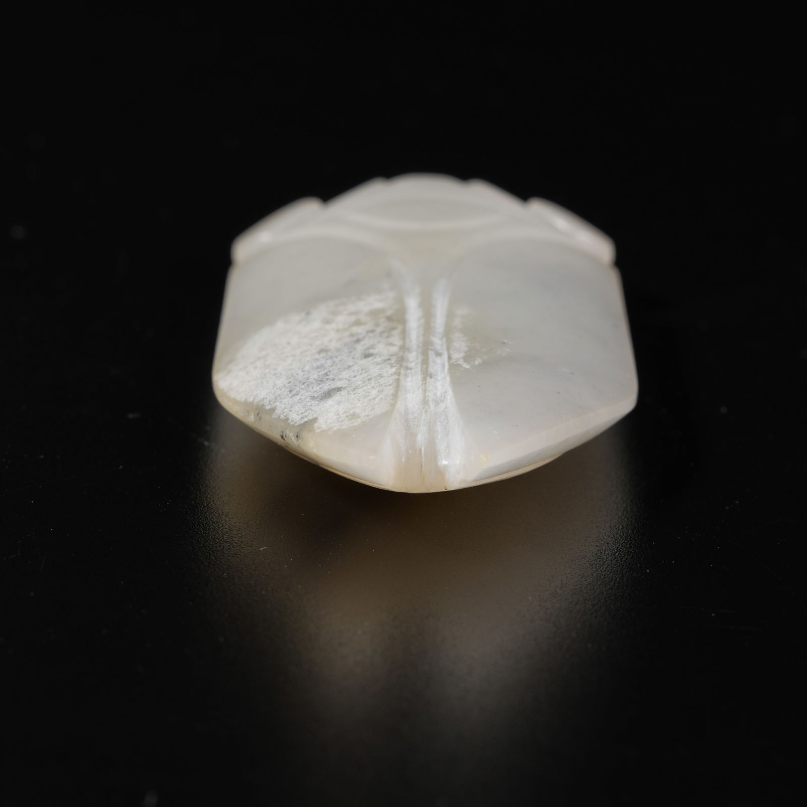 A HETIAN JADE CICADA - 6