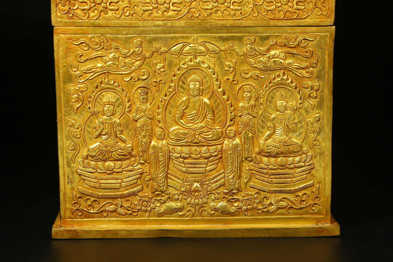 A GILT BRONZE BUDDHIST IMAGE SCRIPTURE CHEST - 4