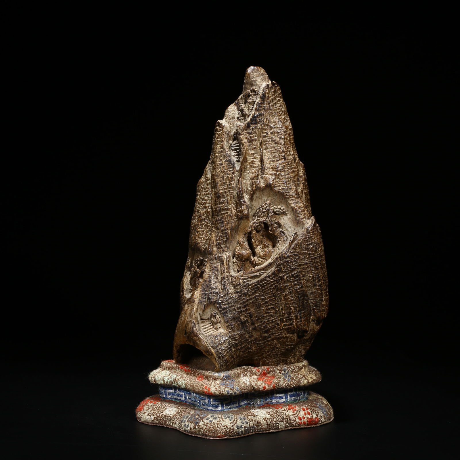 A QINAN WOOD MOUNTAIN-SHAPED ORNAMENT: Qinan wood mountain-shaped ornament