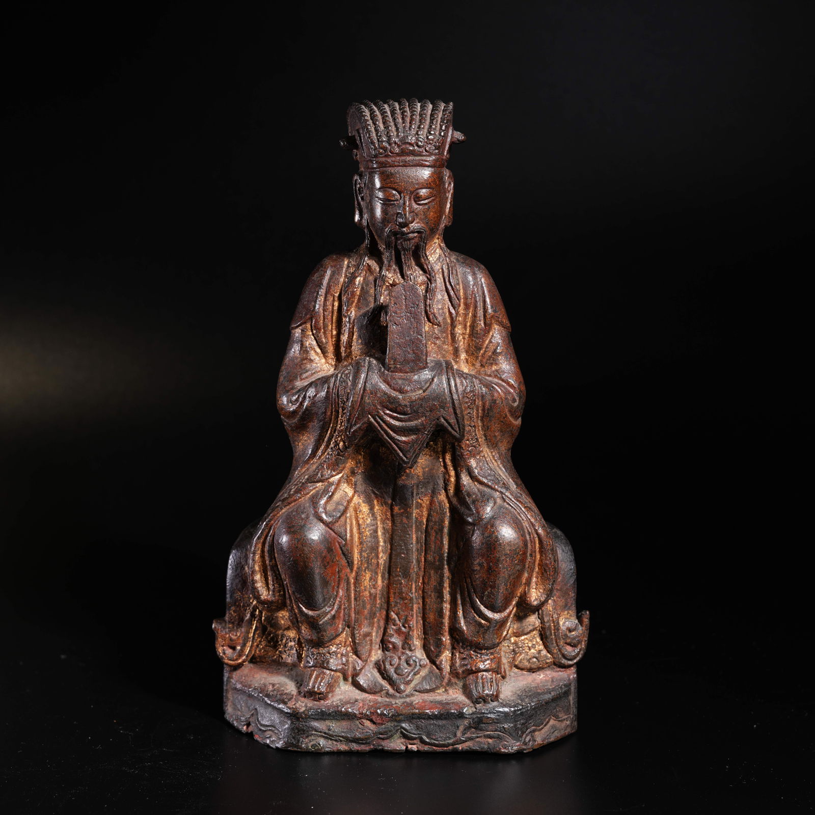 A GILT BRONZE FIGURE ORNAMENT: Gilt Bronze Figure Ornament