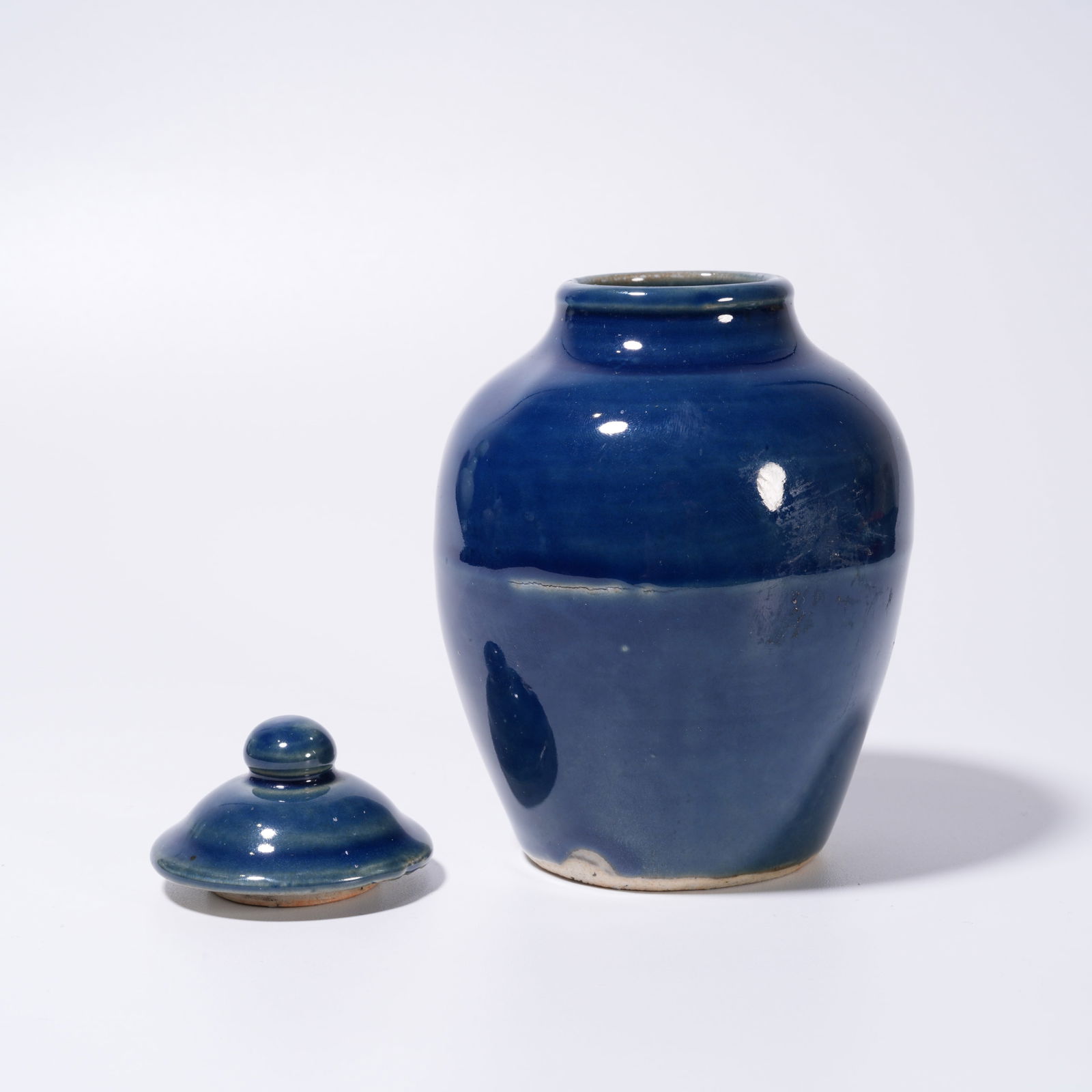 A BLUE-GLAZED COVERED JAR - 5