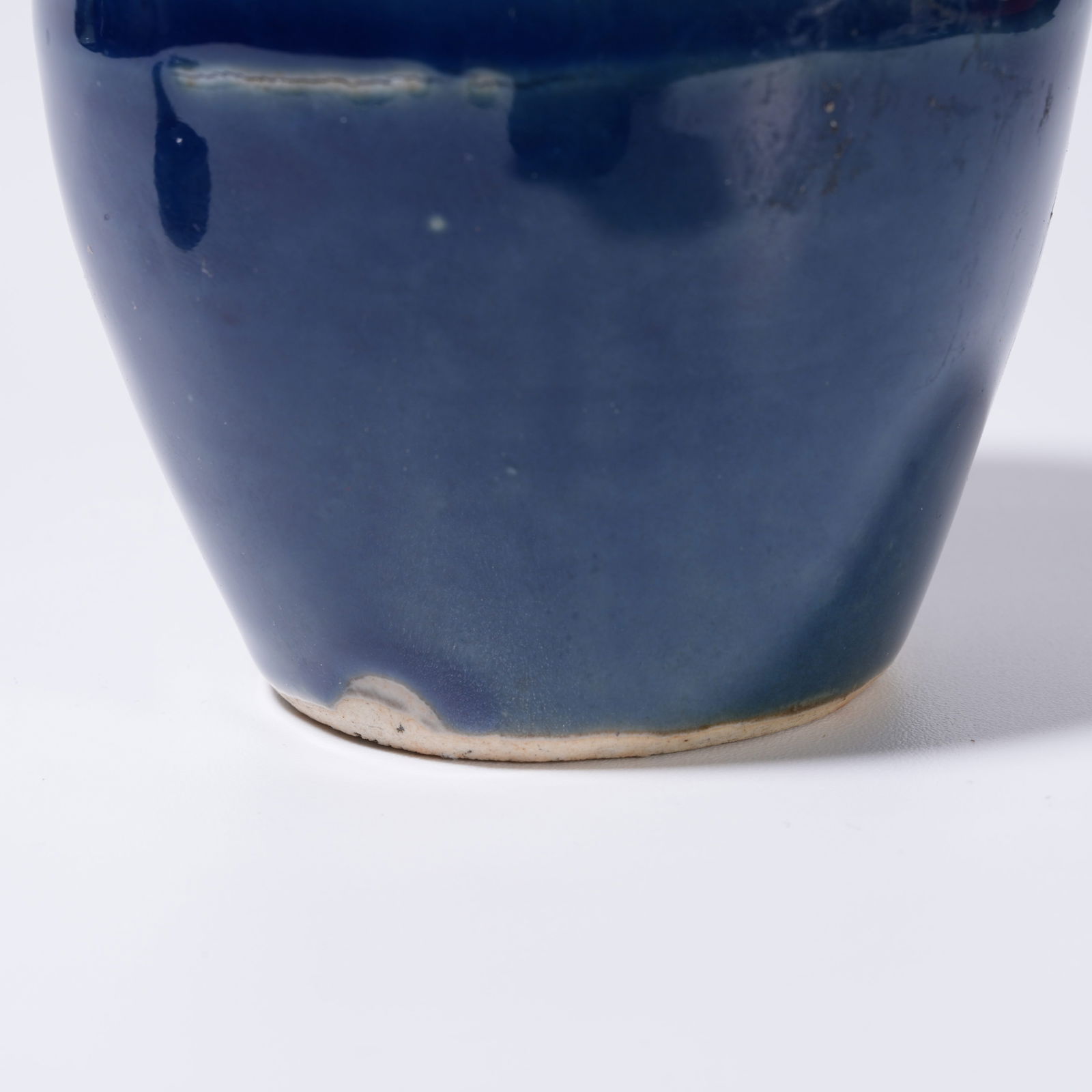 A BLUE-GLAZED COVERED JAR - 7