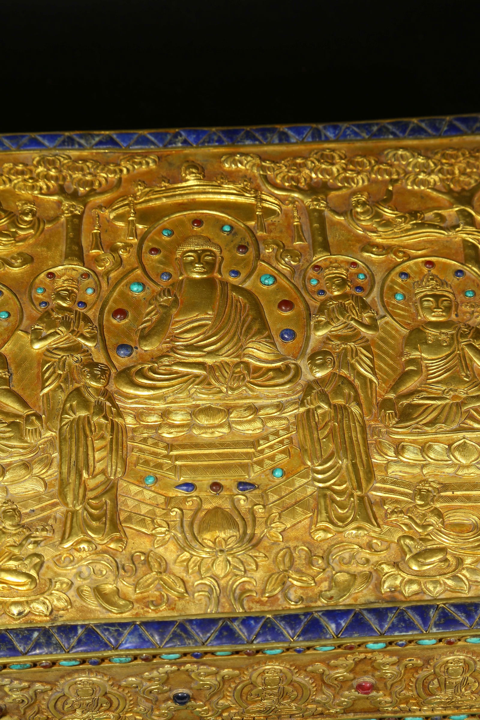 A GILT BRONZE SCRIPTURE BOX - 3