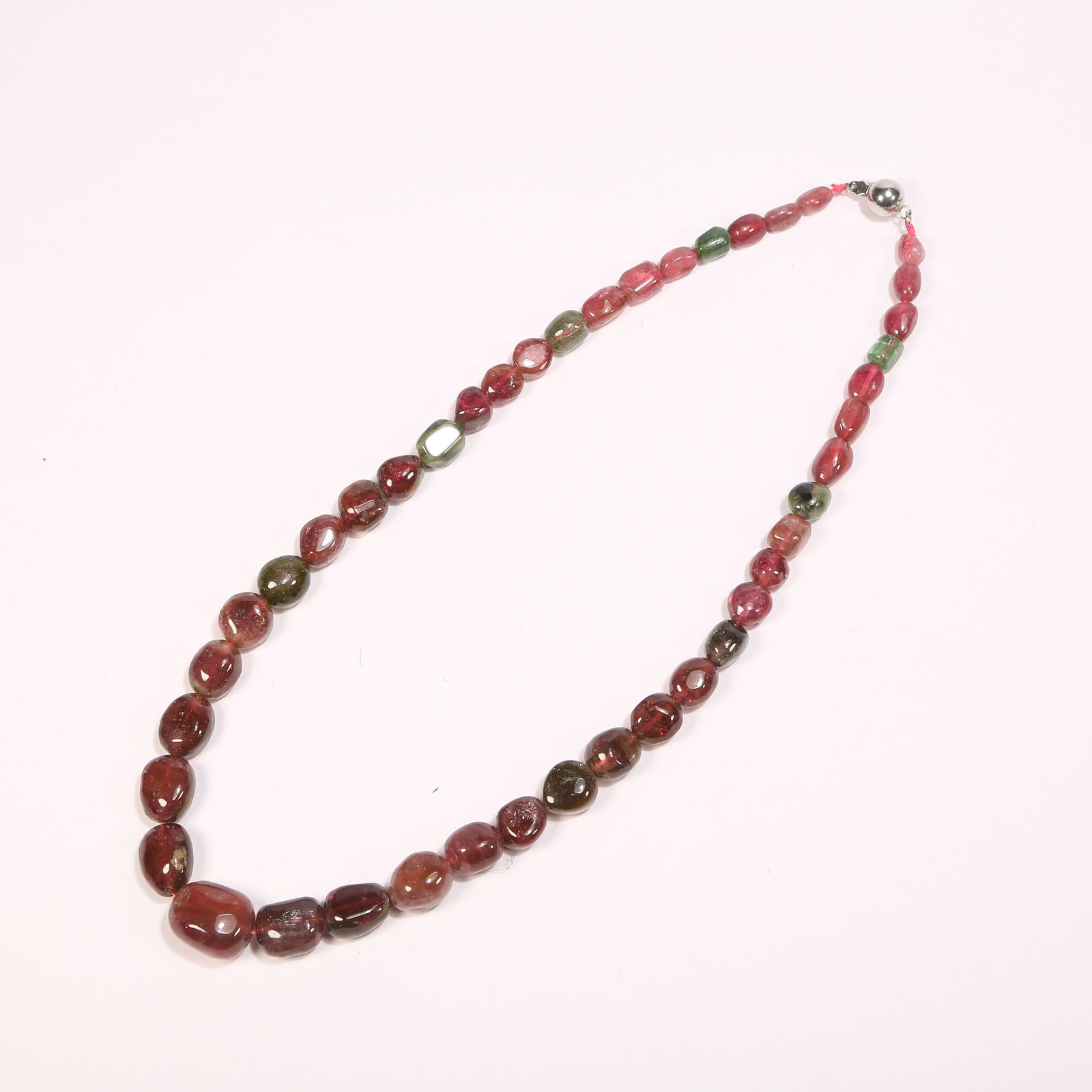 A TOURMALINE NECKLACE (1 of 7)