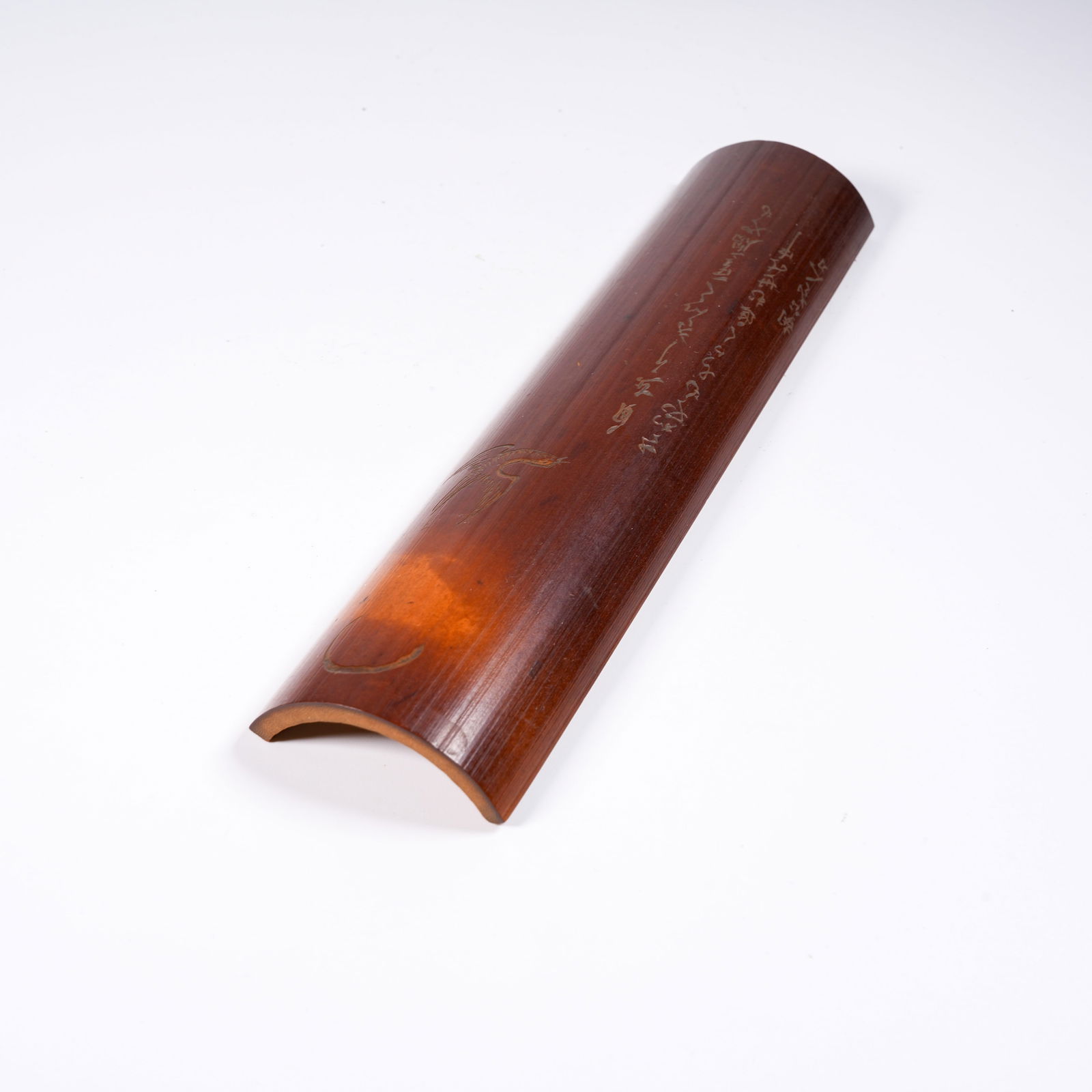 A BAMBOO CARVED BIRD-PATTERN ARMREST - 7