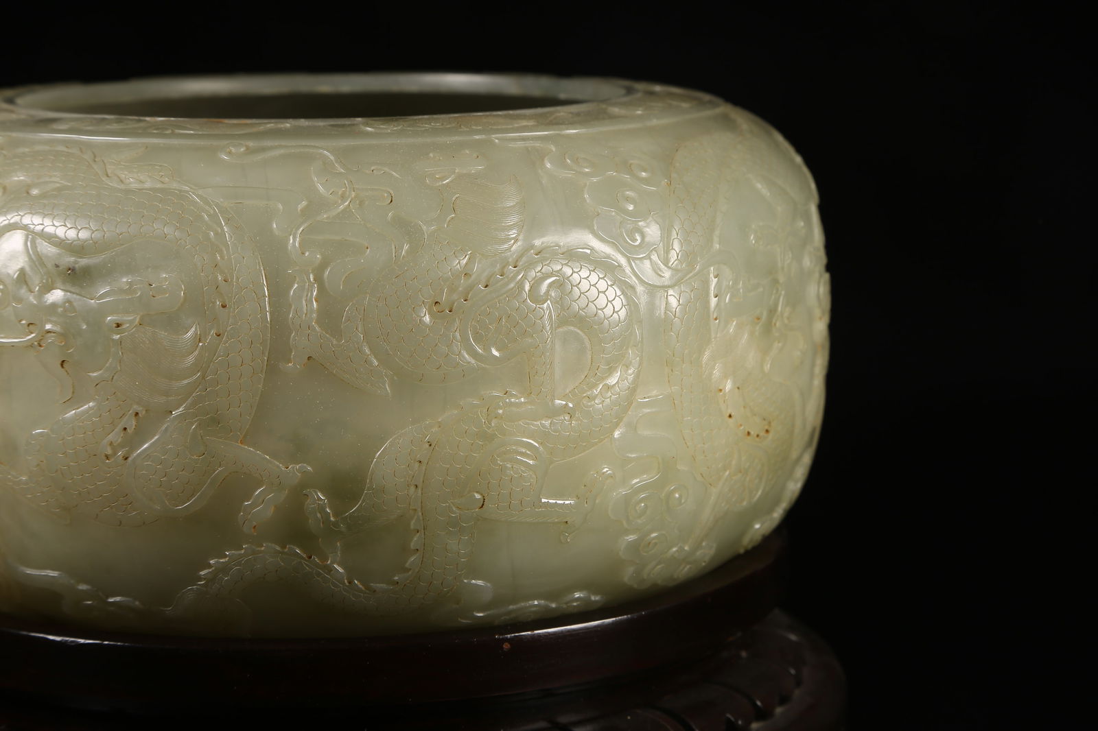 A HETIAN JADE DRAGON-PATTERN JAR - 7