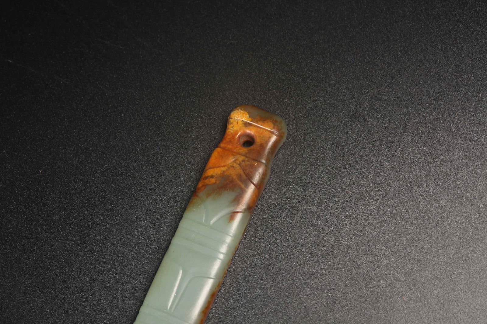A ARCHAIC JADE HANDLE-SHAPED OBJECT - 3