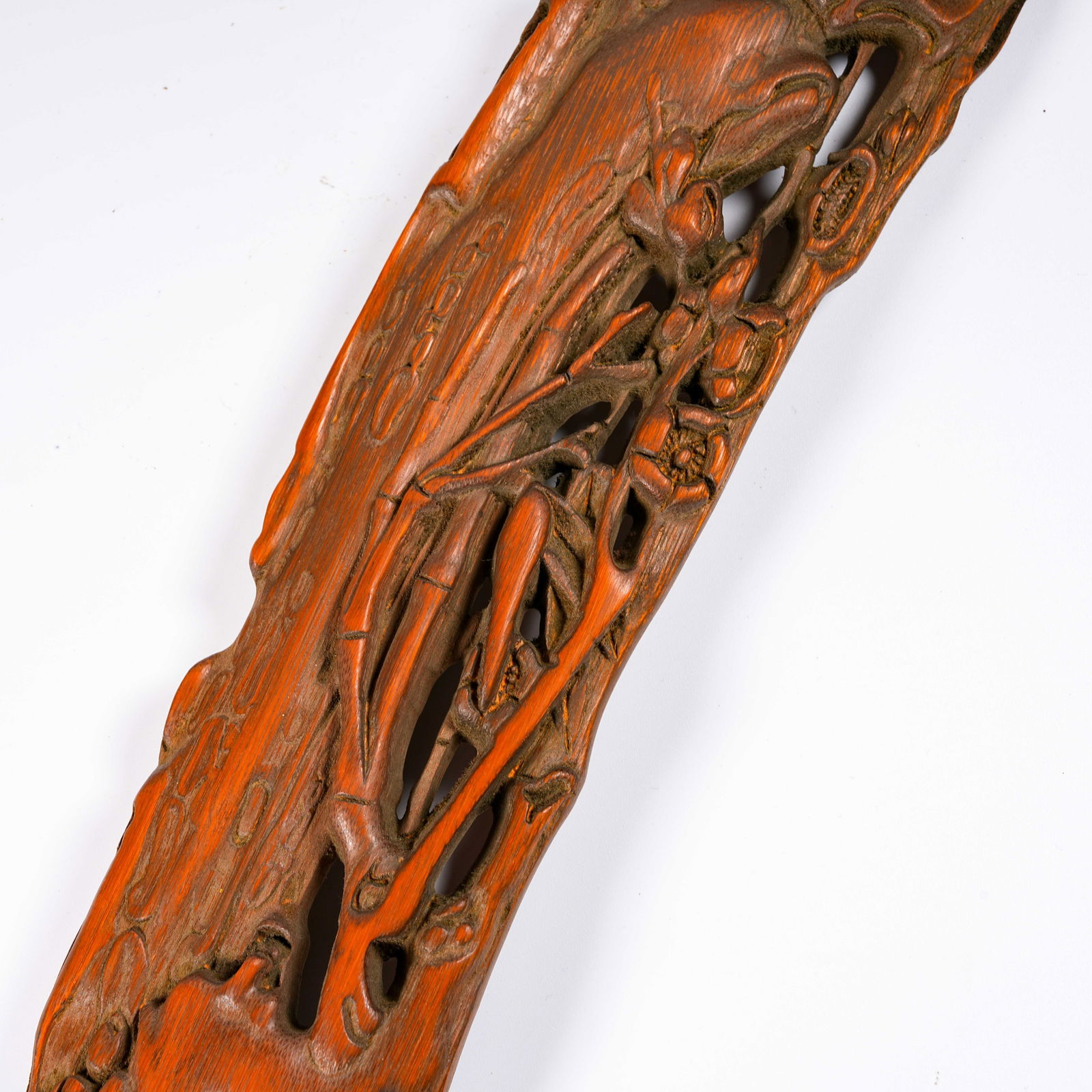 A BAMBOO CARVED FLORAL-PATTERN ARMREST - 3