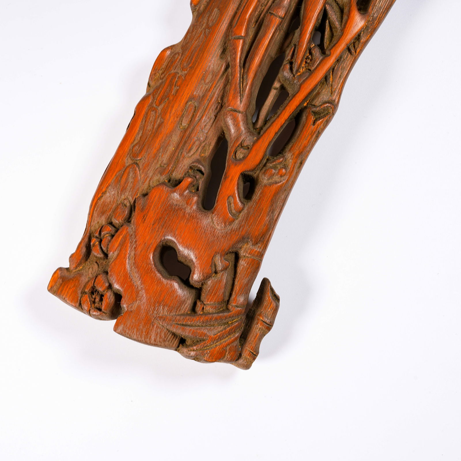 A BAMBOO CARVED FLORAL-PATTERN ARMREST - 4