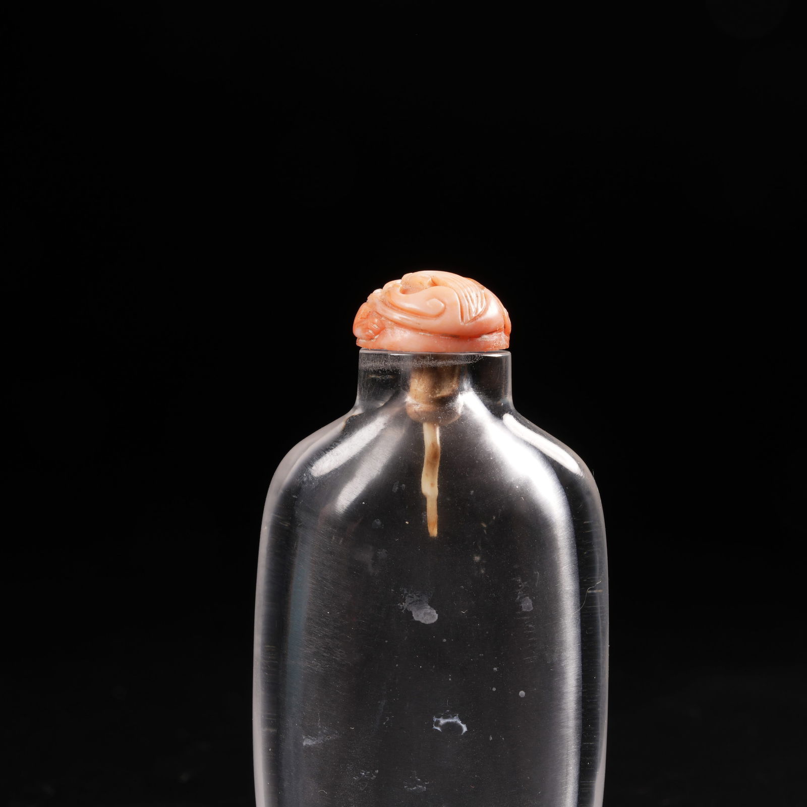 A CRYSTAL SNUFF BOTTLE - 2