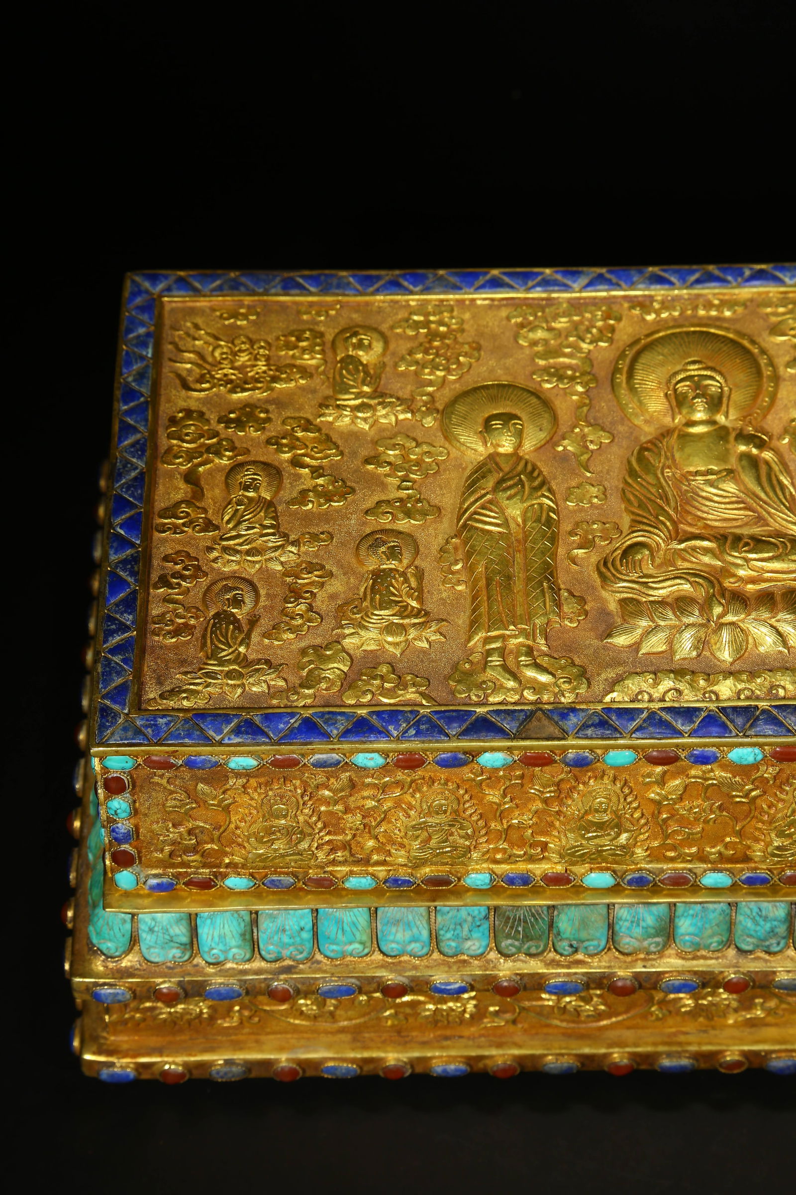 A GILT BRONZE SCRIPTURE BOX - 2