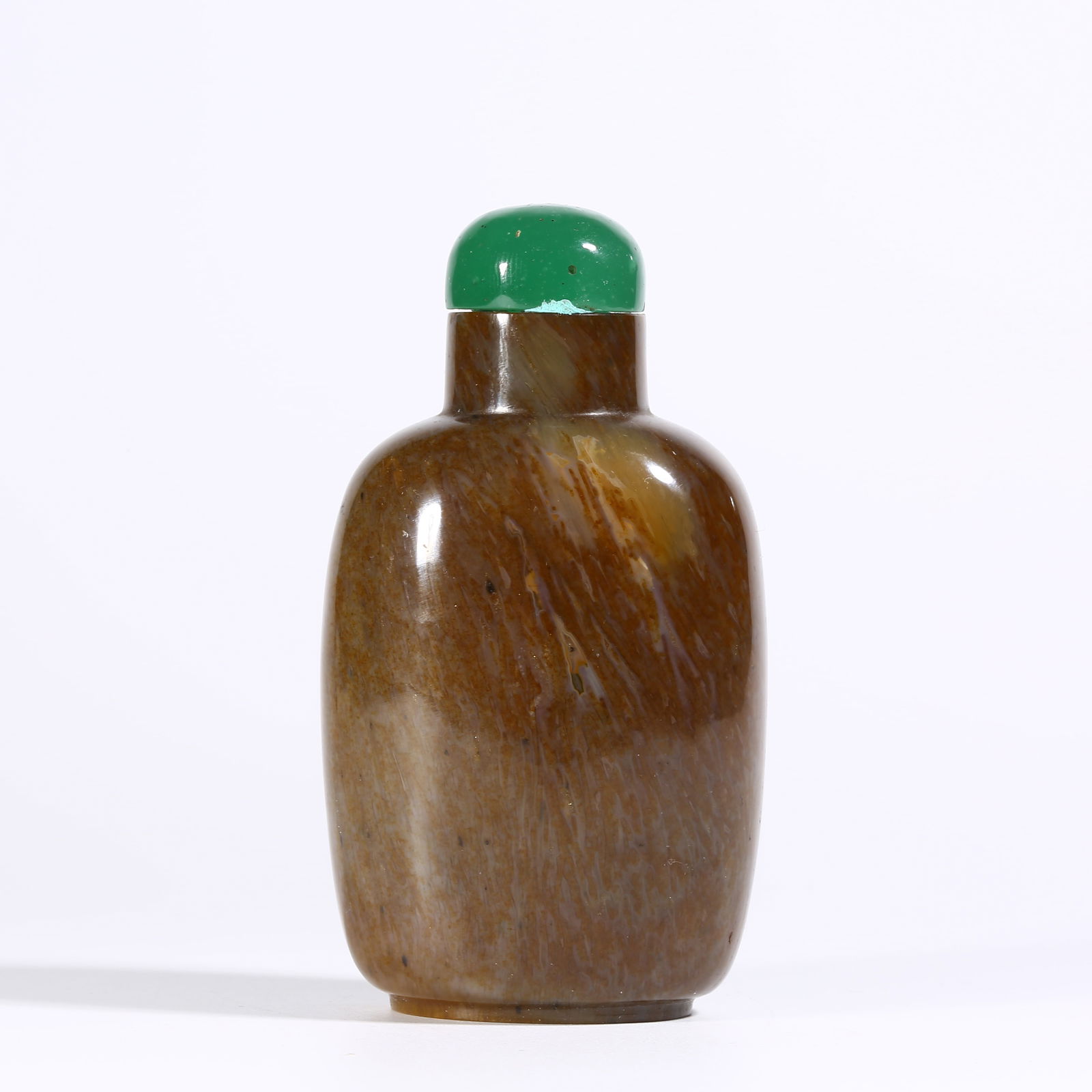 A AGATE SNUFF BOTTLE (1 of 9)
