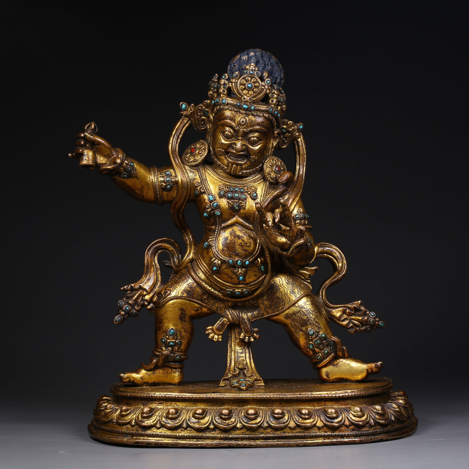 A GILDED BRONZE VAJRAPANI BODHISATTVA STATUE: Gilded bronze Vajrapani Bodhisattva statue