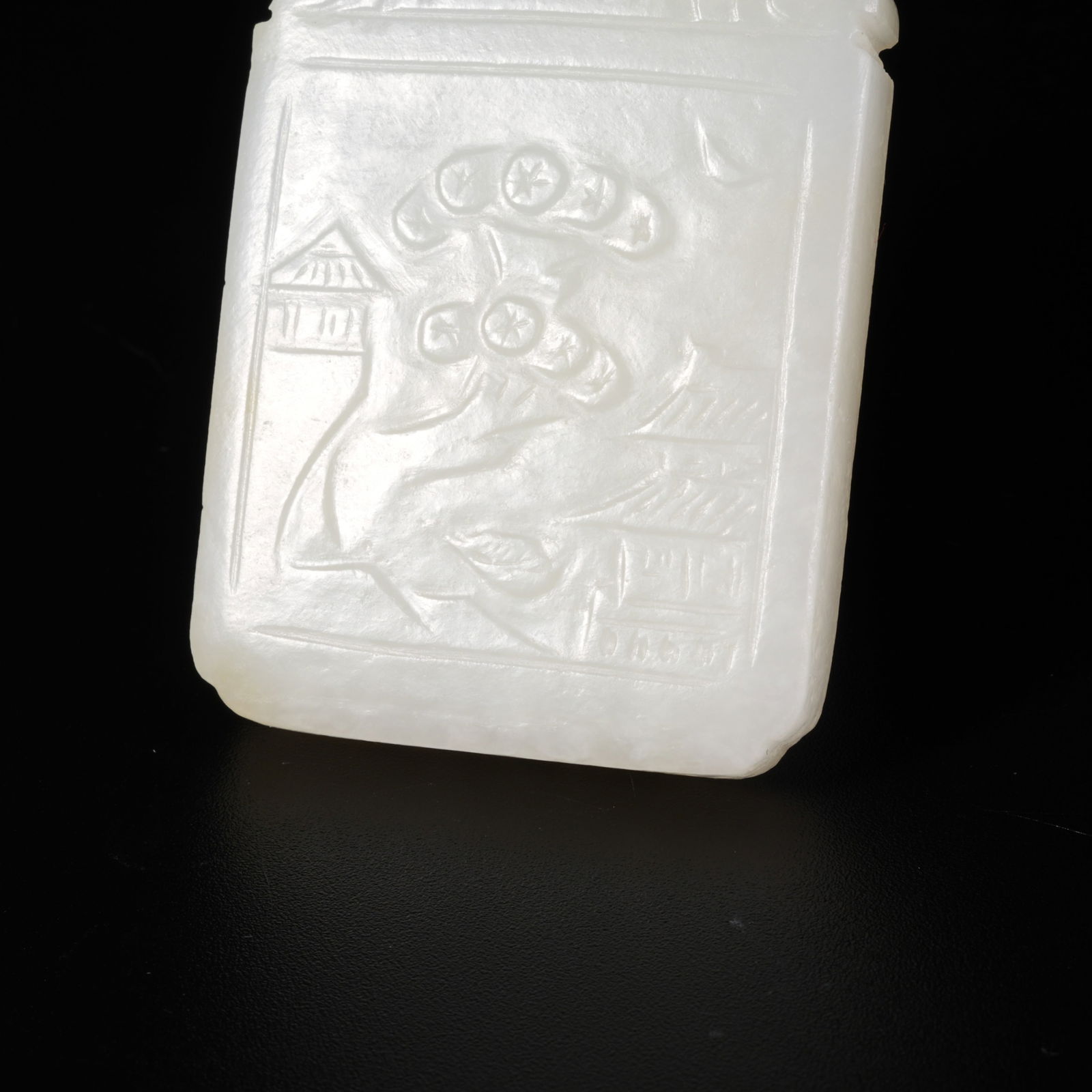 A HETIAN JADE PLAQUE WITH PAVILION PATTERN - 3