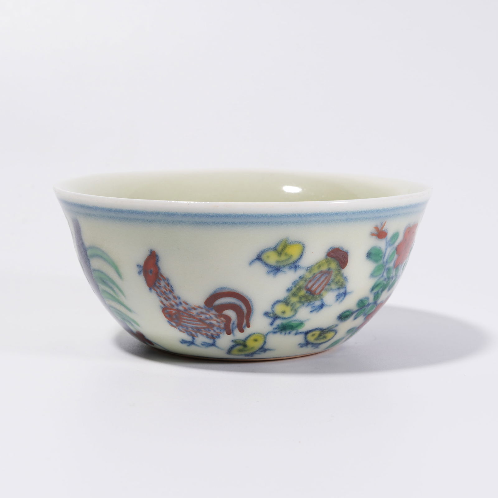 A DOUCAI ROOSTER PATTERN CUP (1 of 9)