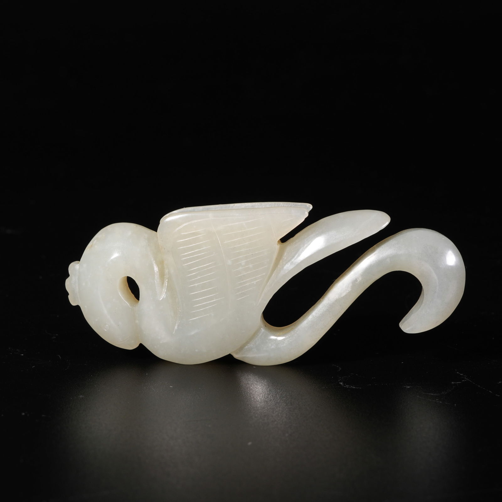 A HETIAN JADE BEAST-PATTERN PENDANT - 10