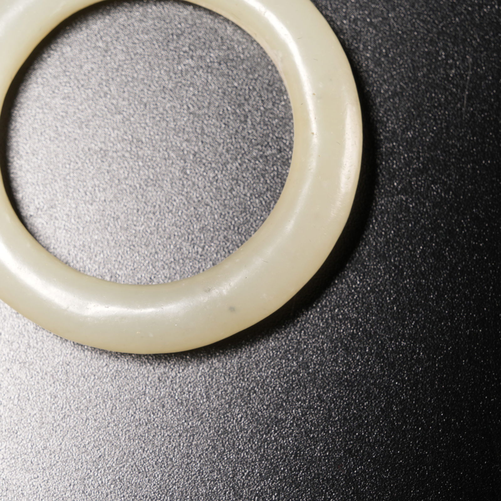 A HETIAN JADE KASAYA RING - 2