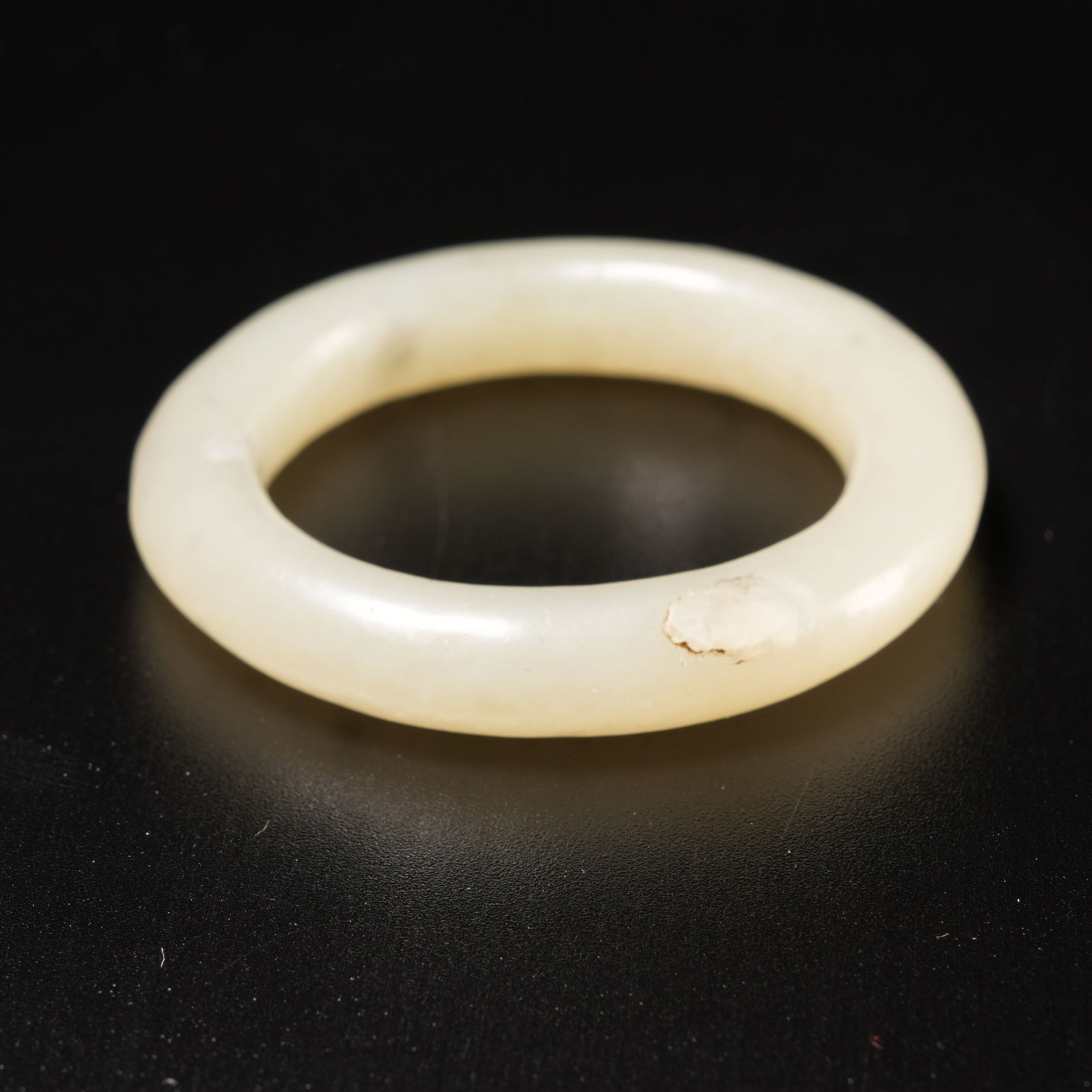 A HETIAN JADE KASAYA RING - 6