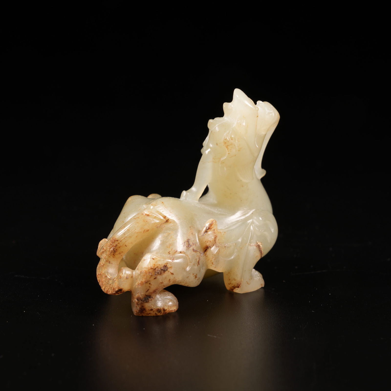 A ANCIENT JADE BEAST ORNAMENT (1 of 9)