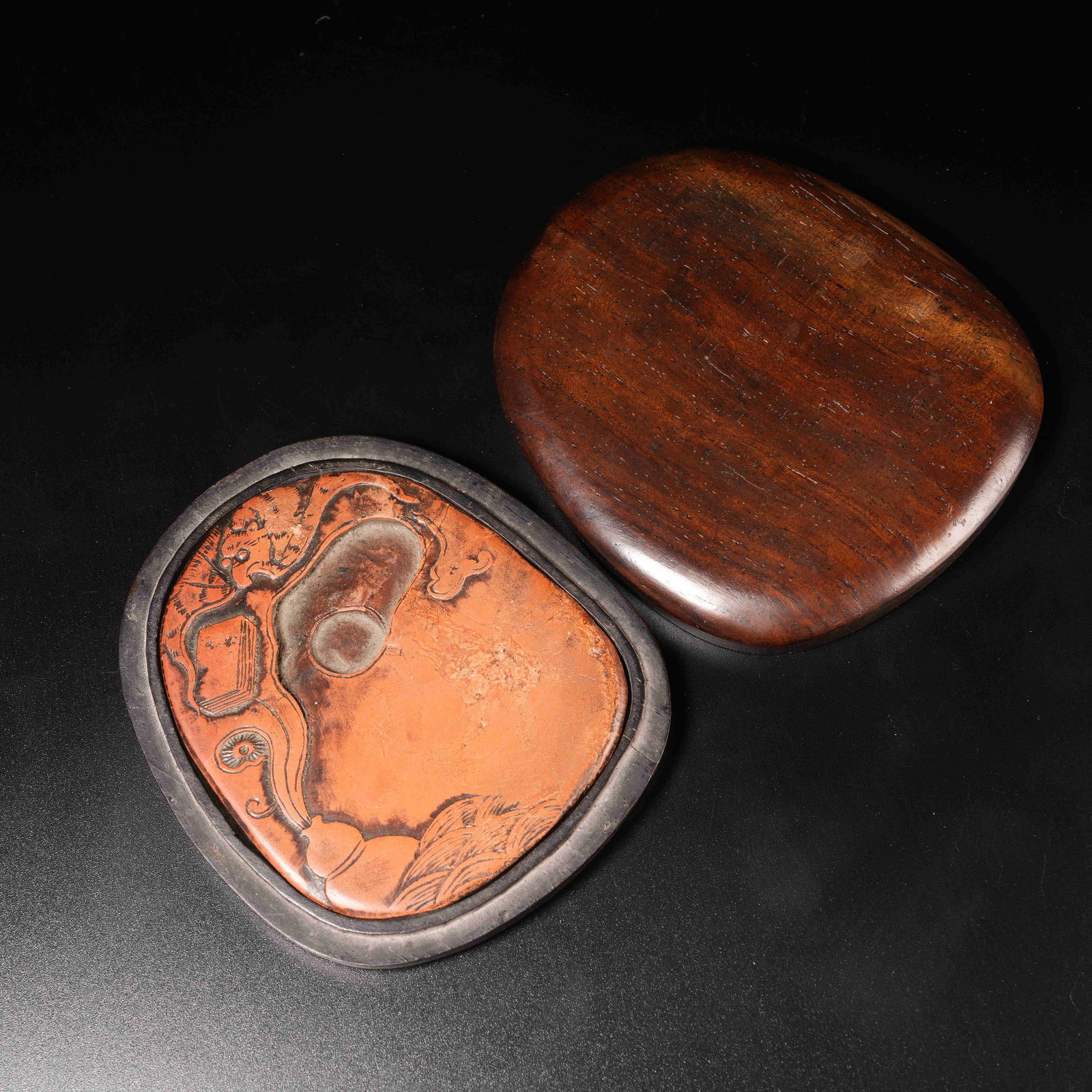 A ZITAN WOOD CHENGNI INKSTONE: Zitan Wood Chengni Inkstone