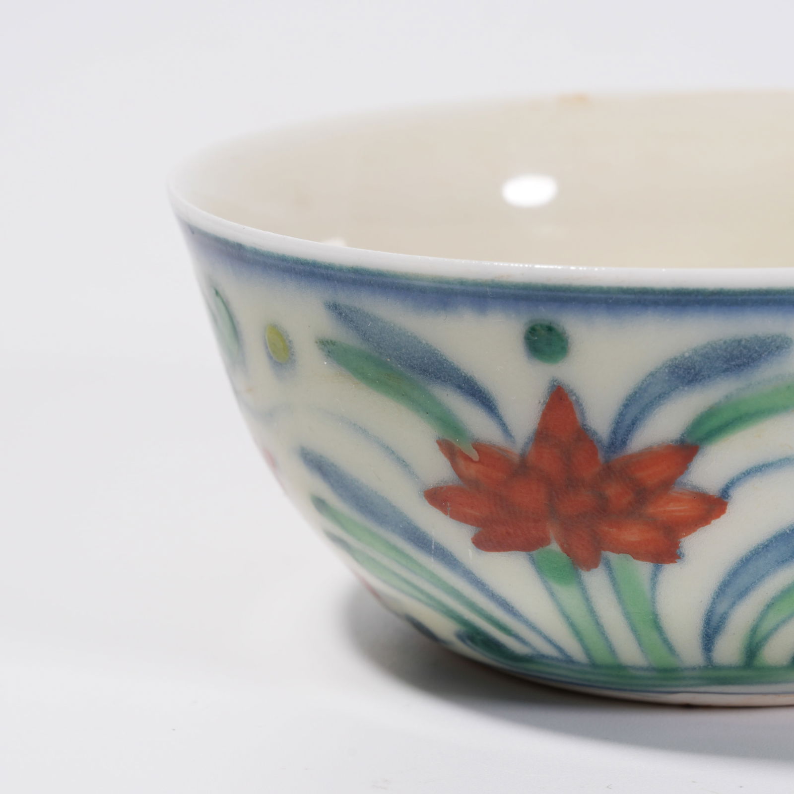 A DOUCAI DUCK PATTERN CUP - 6