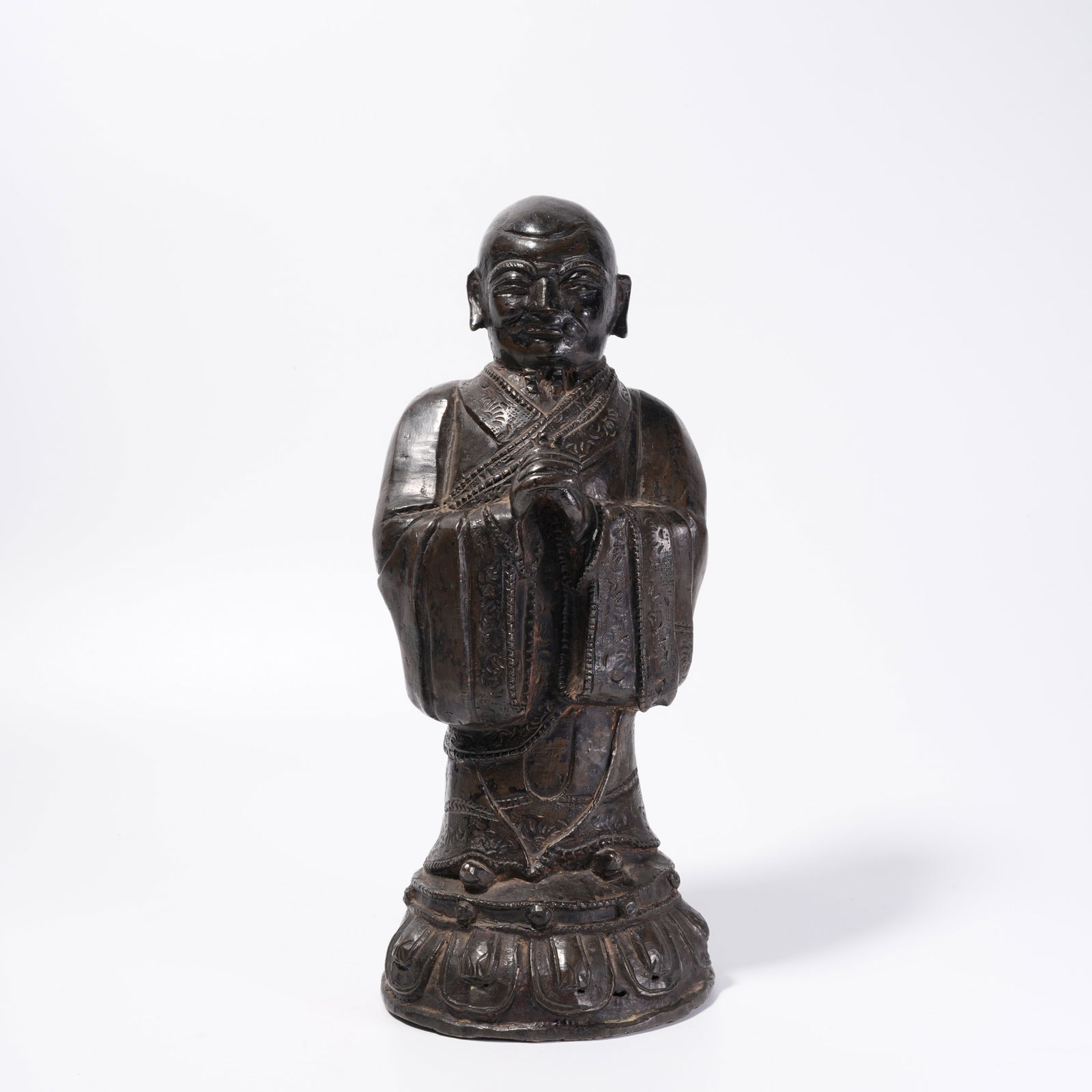 A BRONZE FIGURE ORNAMENT: Bronze Figure Ornament