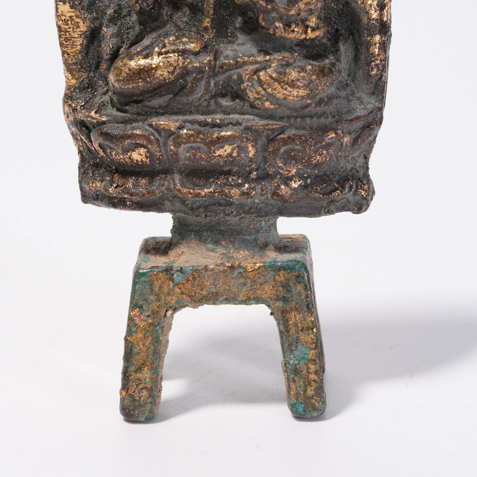 A BRONZE BUDDHA STATUE - 3
