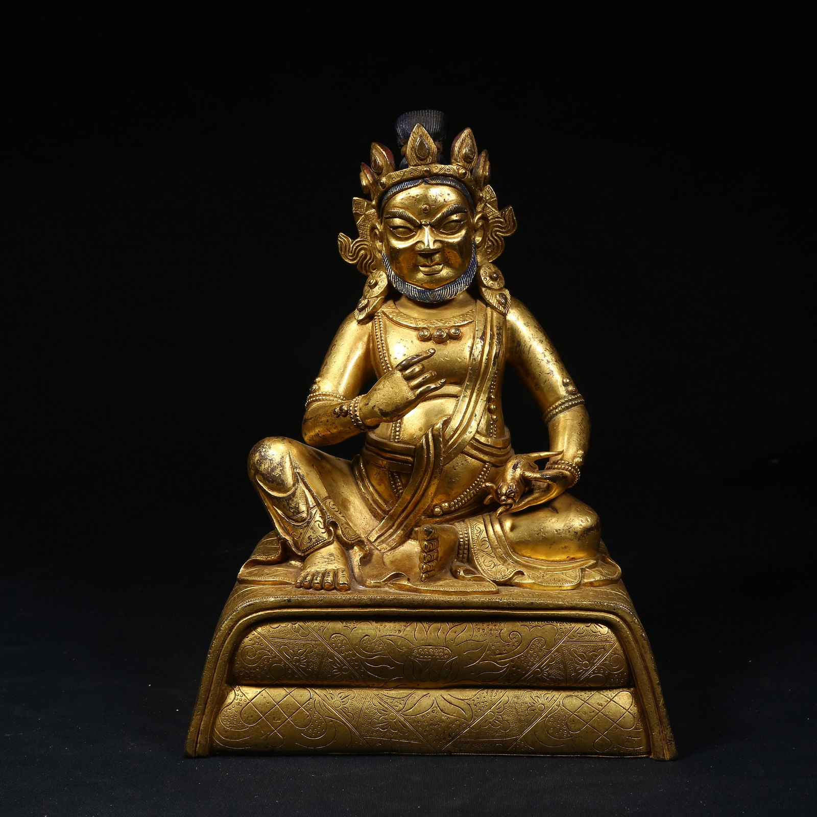 A GILT BRONZE WEALTH DEITY STATUE: Gilt Bronze Wealth Deity Statue