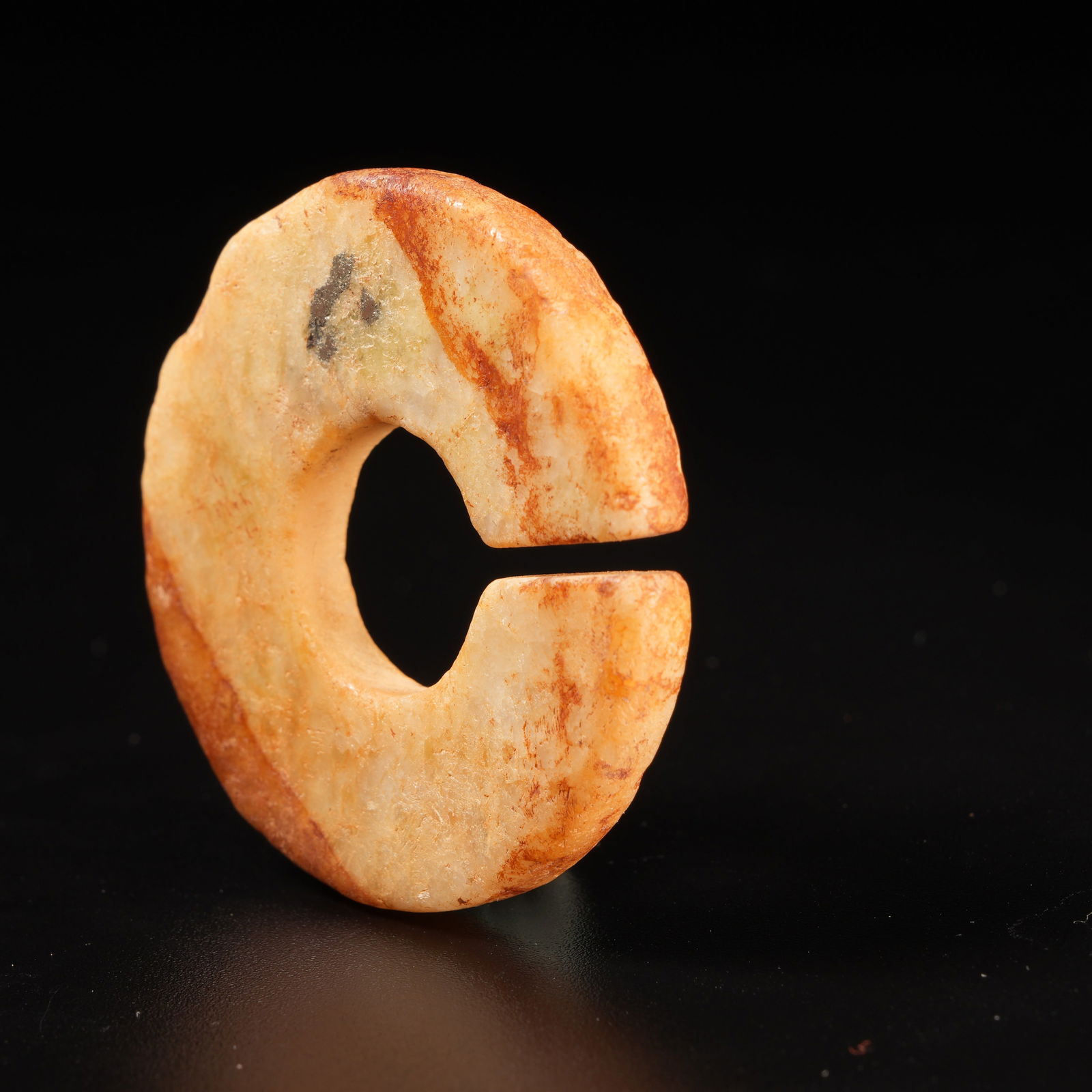 A ARCHAIC JADE RING - 6