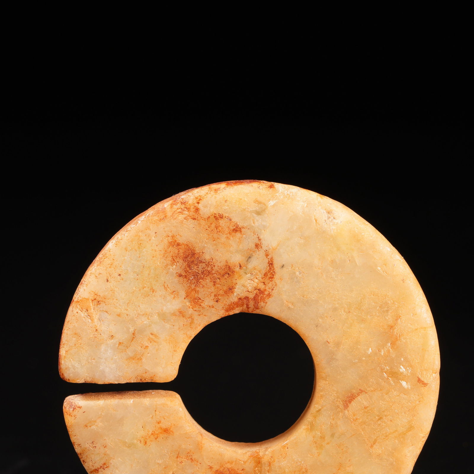 A ARCHAIC JADE RING - 7
