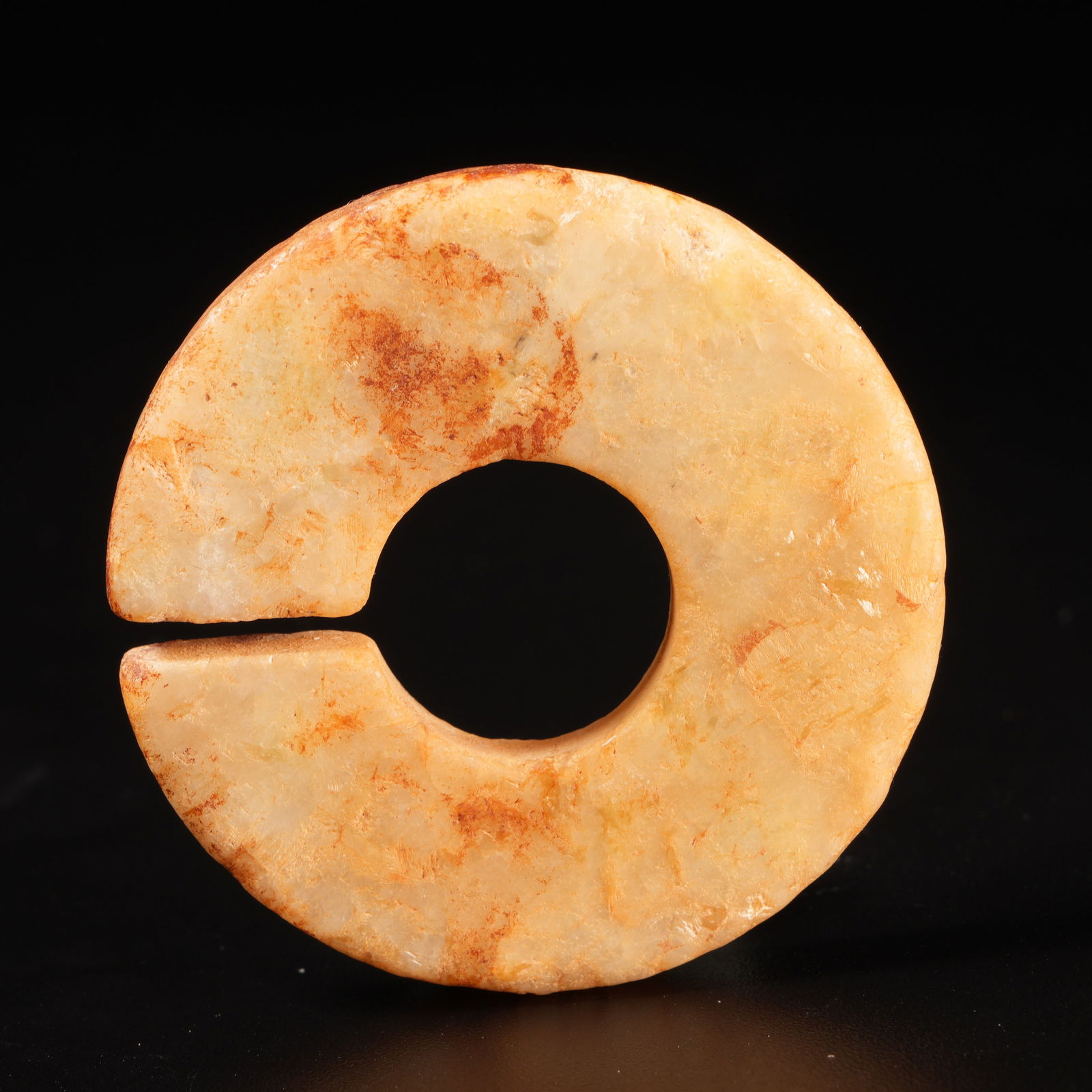A ARCHAIC JADE RING - 8