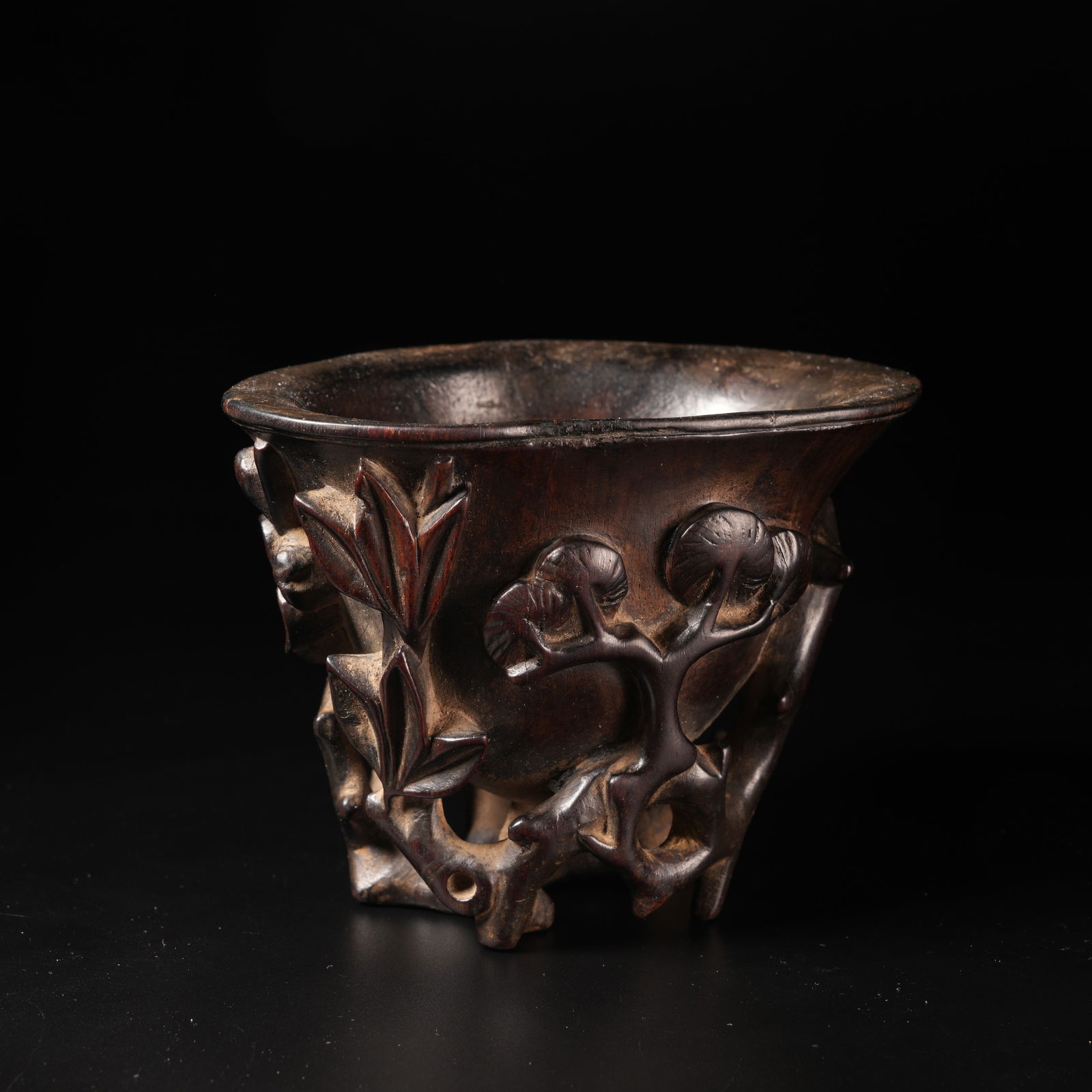 A ZITAN WOOD CUP WITH FLOWER PATTERN: Zitan Wood Cup with Flower Pattern