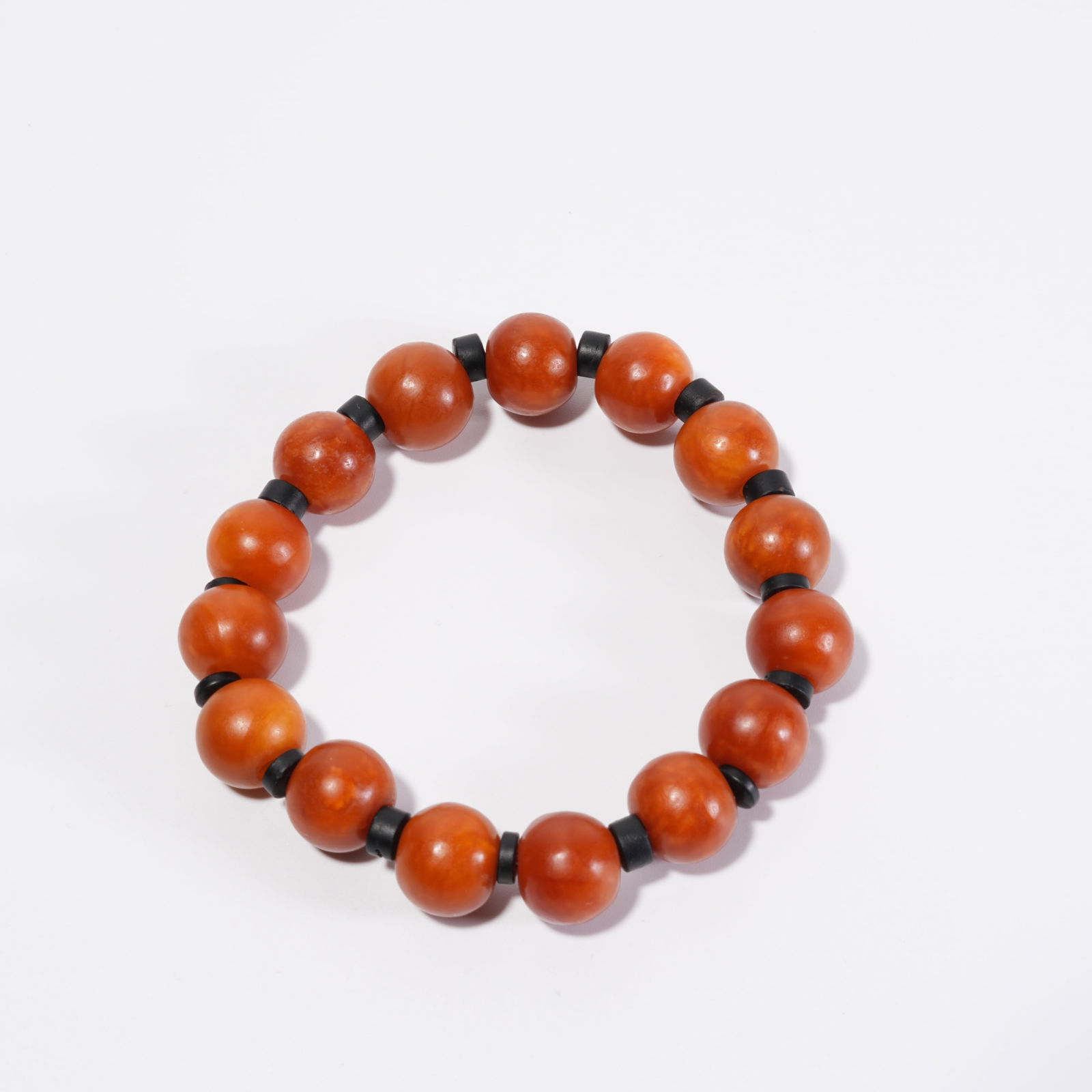 A HETIAN JADE BEAD BRACELET: Hetian Jade Bead Bracelet