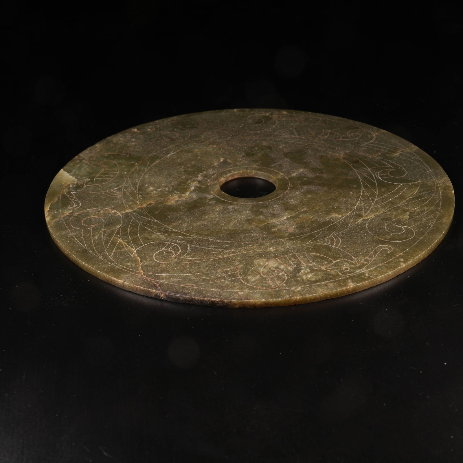 A ANCIENT JADE PHOENIX PATTERN DISC - 10