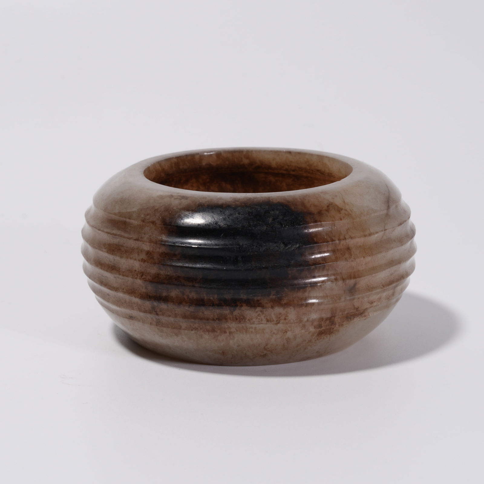 A HETIAN JADE JAR: Hetian Jade Jar