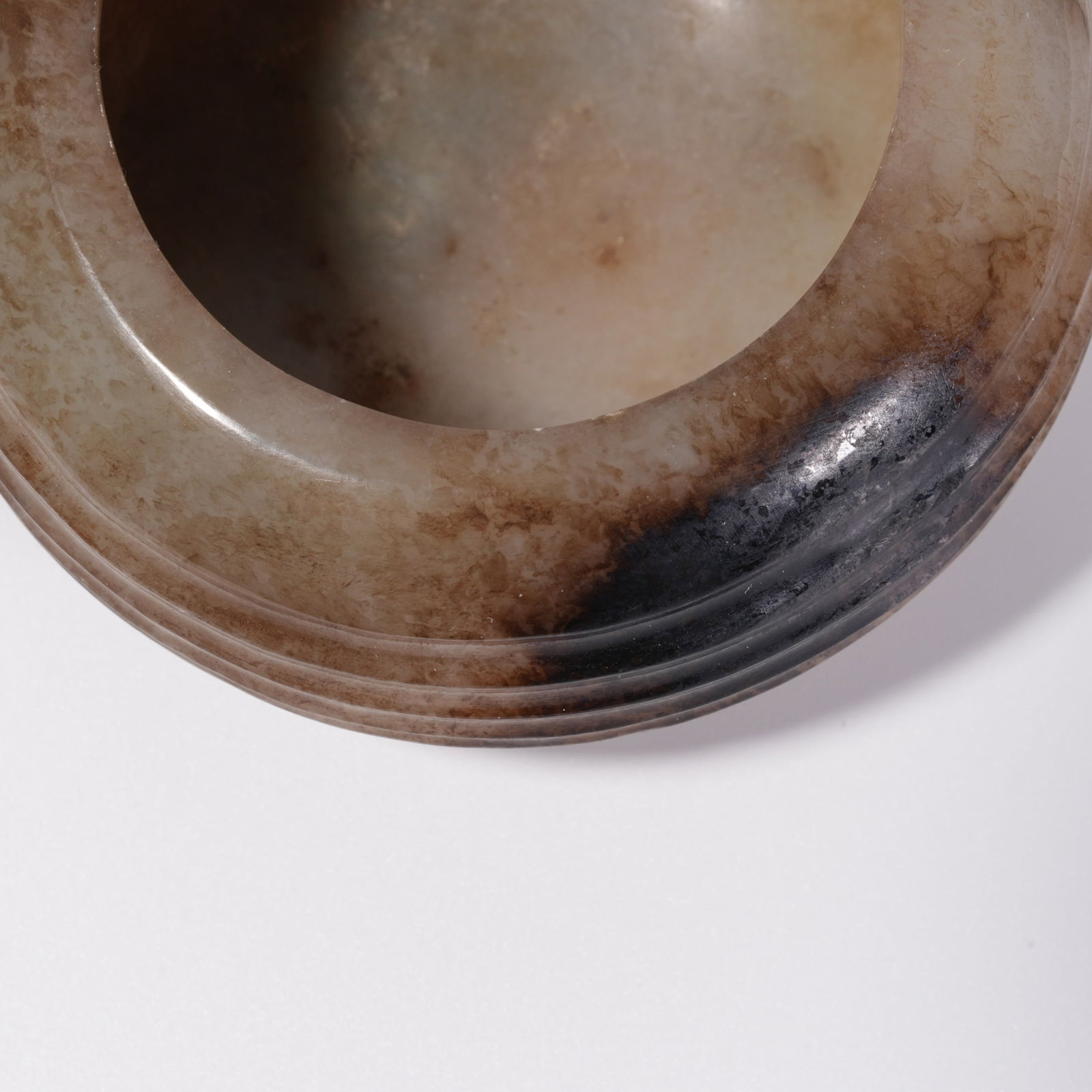 A HETIAN JADE JAR - 8