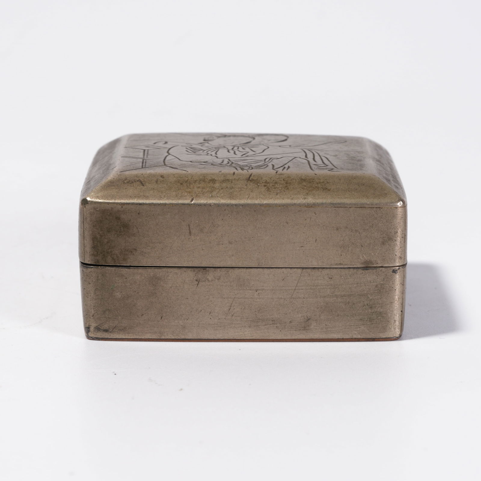A BRONZE COVERED BOX WITH FIGURE NARRATIVE PATTERN - 2