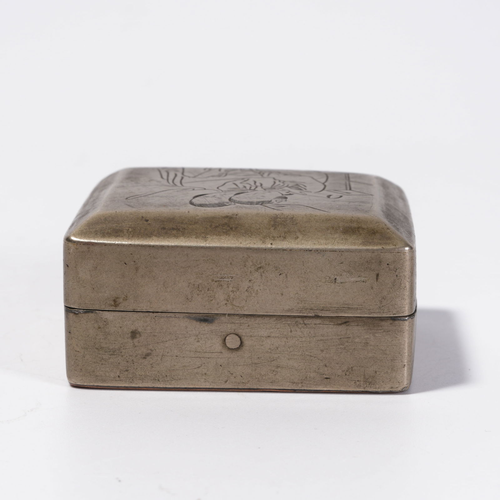 A BRONZE COVERED BOX WITH FIGURE NARRATIVE PATTERN - 4