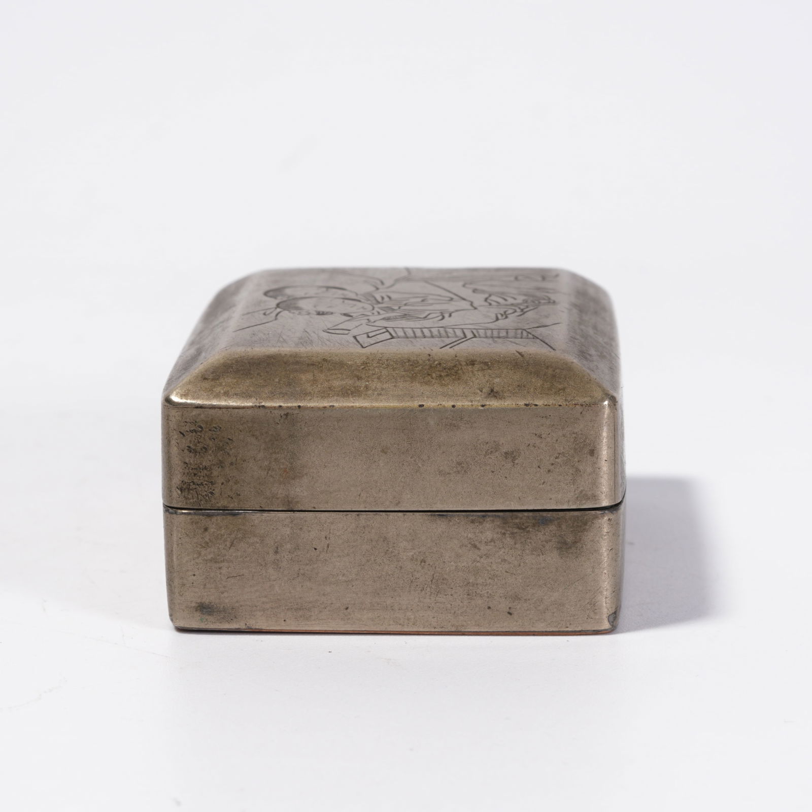 A BRONZE COVERED BOX WITH FIGURE NARRATIVE PATTERN - 5